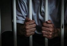 Tribunal dicta prisión preventiva contra acusado de la muerte de empleado del sistema penitenciario
