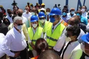 Luis Abinader llega al Puerto de Manzanillo en Montecristi