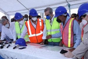 Abinader anuncia ambicioso proyecto de transformación del puerto de Manzanillo en Montecristi