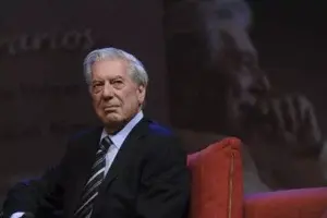 Vargas Llosa: «La literatura se ha hecho para los tiempos difíciles»     