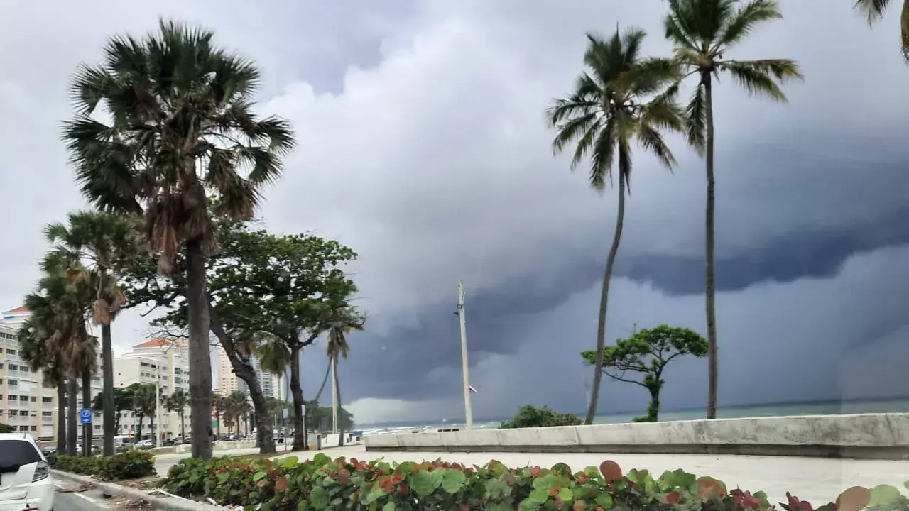 Meteorología prevé escasas lluvias y temperaturas agradables para este domingo