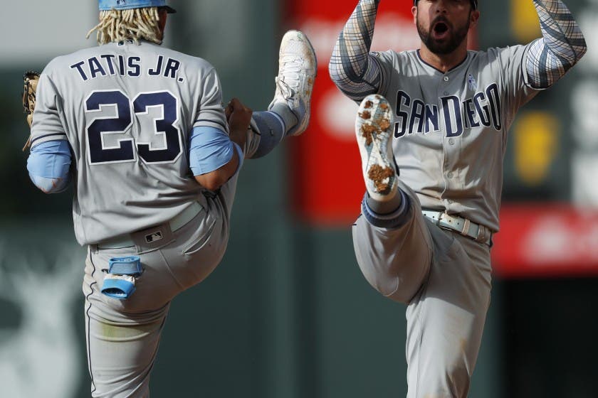 MLB: Con triple de Wong, los Cerveceros se imponen ante los Orioles