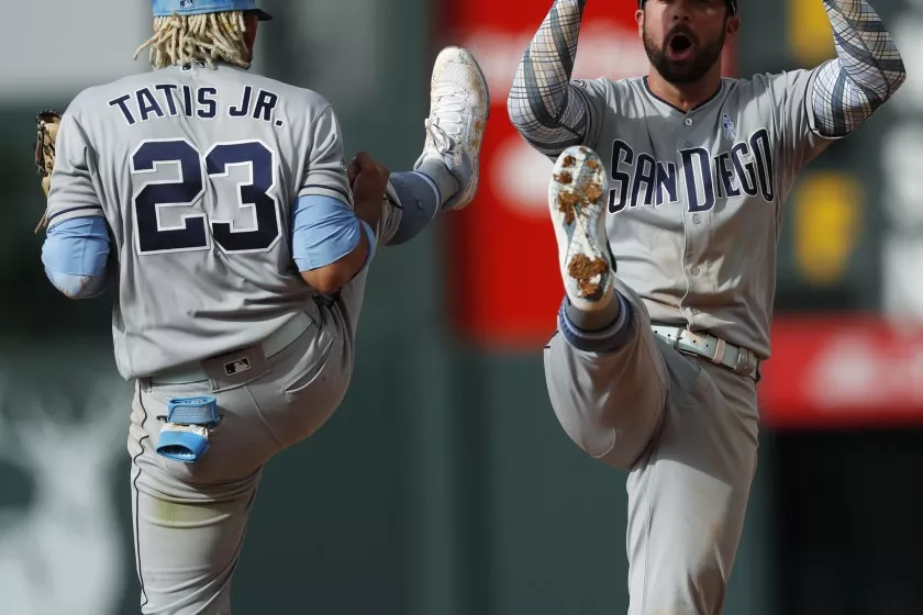 Fernando Tatis Jr. aportó un triple de dos carreras a victoria de los Padres de San Diego