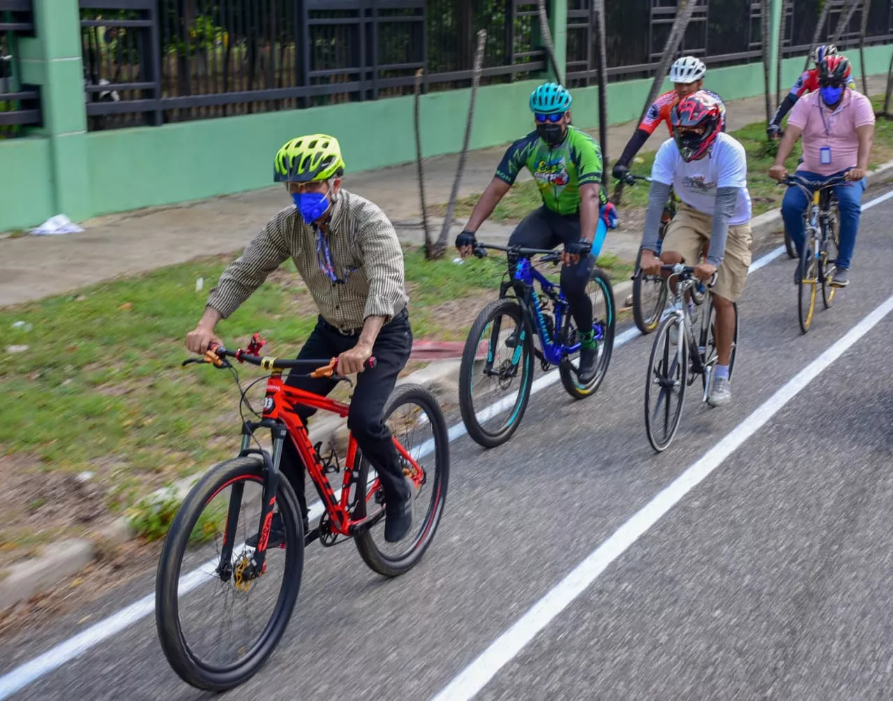 Alcaldía SDE inaugura primera ciclovía y “peatoniza” avenida Sabana Larga