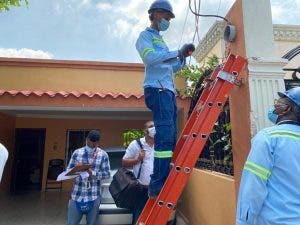 Edesur realizará visitas en el Sur  para revisar  facturas por alto consumo