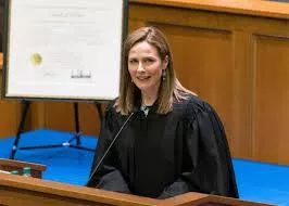 jueza Amy Coney Barrett