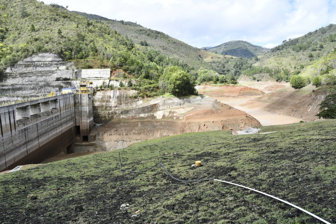 La EGEHID busca rescatar la presa de Pinalito en Constaza