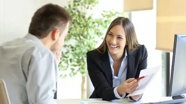 No es lo que se dice, sino cómo se dice: 6 claves para mejorar la comunicación entre los jefes y los empleados