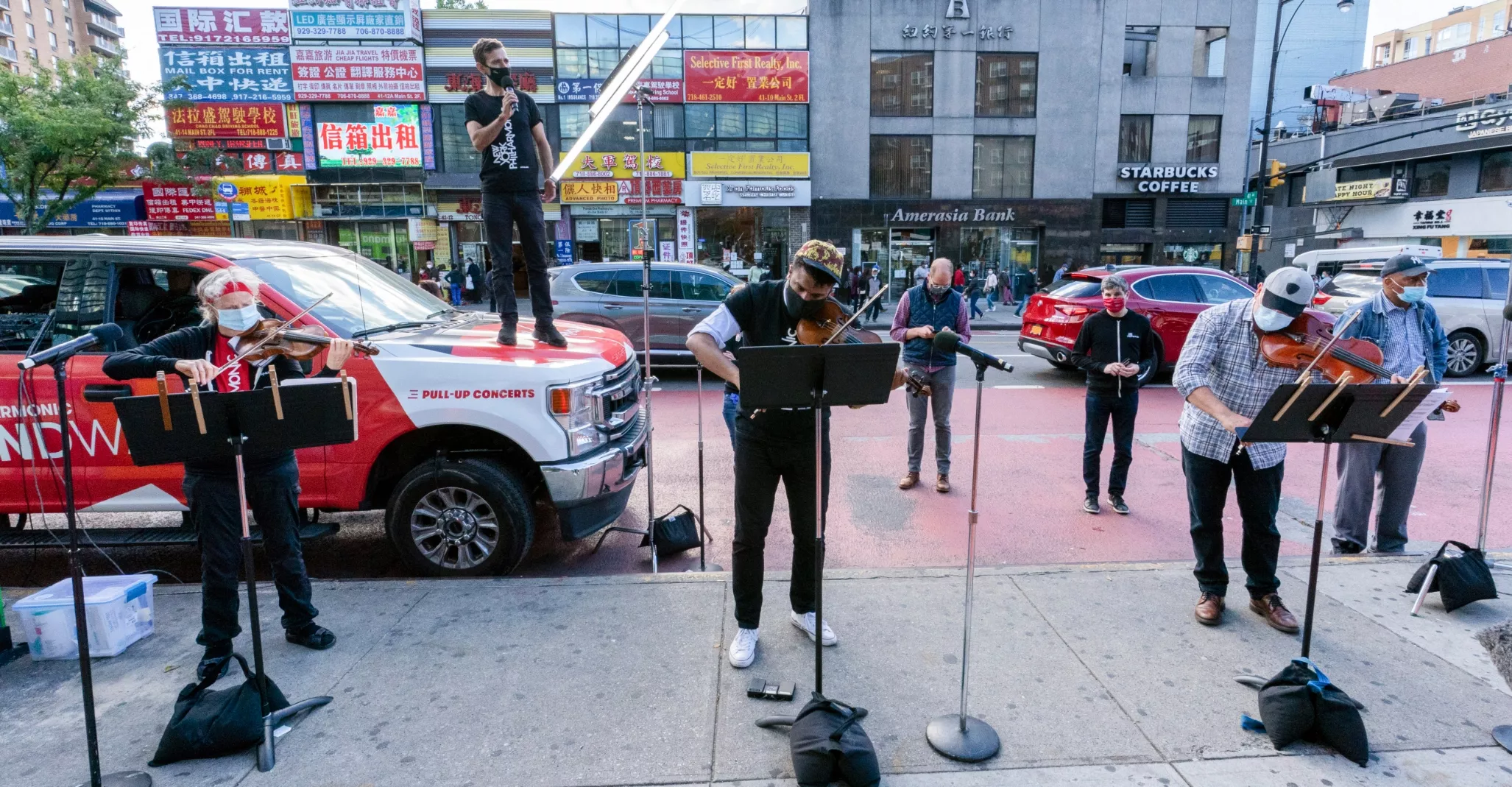 Filarmónica de NY sale a la calle a dar conciertos