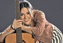 Dominicana Karla Breu deja todo por seguir sus sueños en la música pop