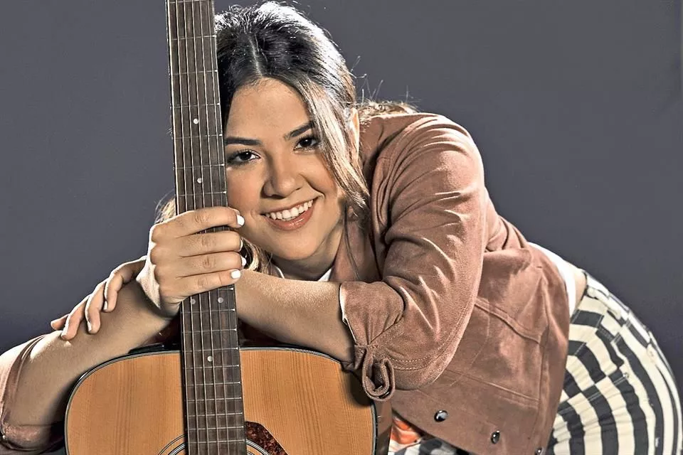 Dominicana Karla Breu deja todo por seguir sus sueños en la música pop