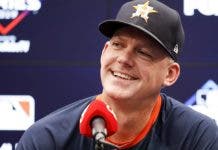 AJ Hinch es el nuevo manager de los Tigres