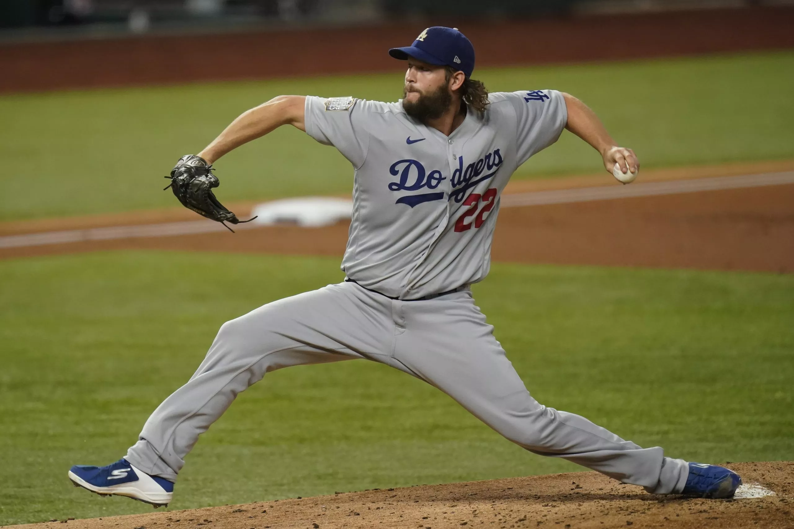 Dodgers derrotan a Rays y están a un triunfo del título