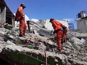 Al menos ocho personas heridas tras derrumbe de vivienda en Los Mameyes