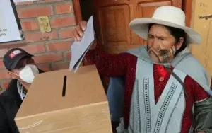 Los bolivianos votaron bajo un clima de gran normalidad