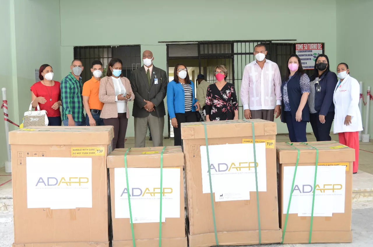 ADAFP completa donación de 17 ventiladores a hospitales para tratar pacientes de Covid-19