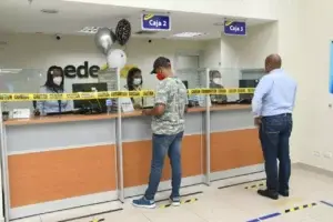 EDEEste extiende horarios de oficinas en plazas los sábados y las reabre los domingos