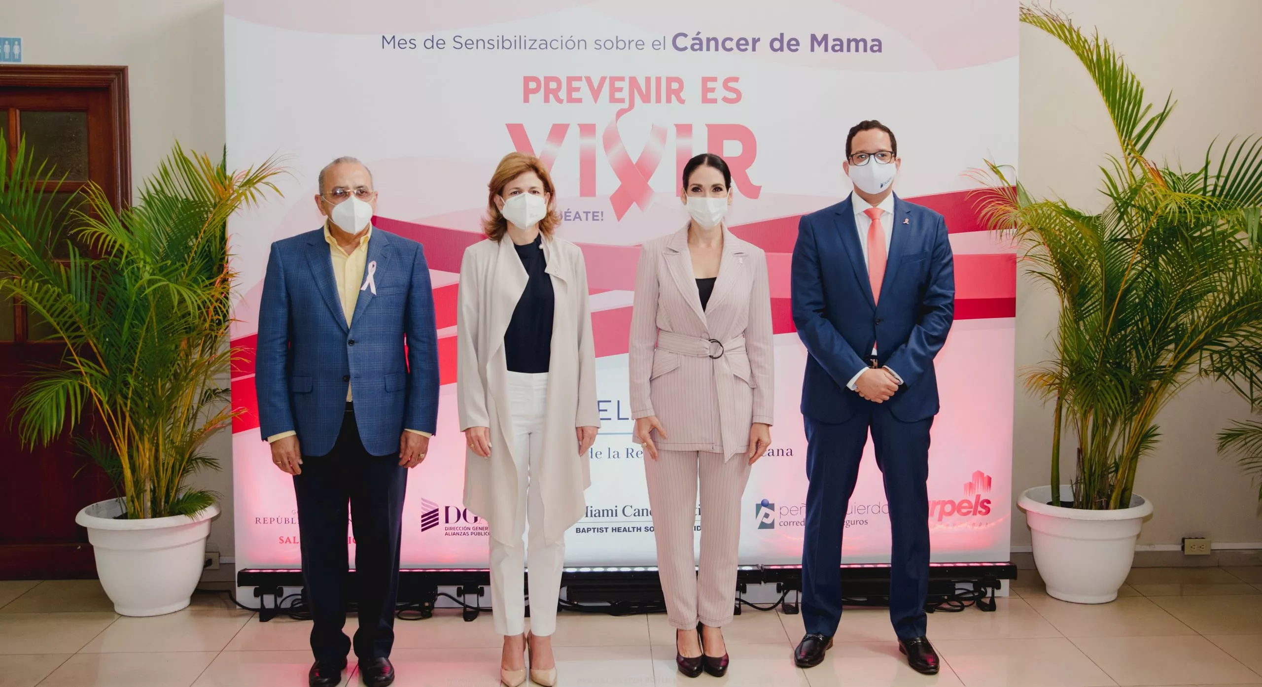 Primera Dama y DGAPP conmemoran el Día Mundial contra el Cáncer de mama