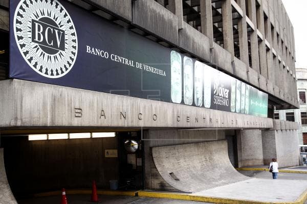 Banco Central venezolano espera retomar control de oro tras fallo de Londres