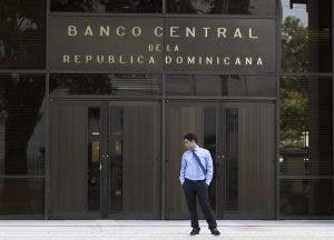 Banco Central proyecta economía RD crecerá 6% en 2021 compensando la caída de 2020