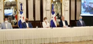 Gobierno firma contrato con empresa estadounidense para explotación de hidrocarburos en SPM  