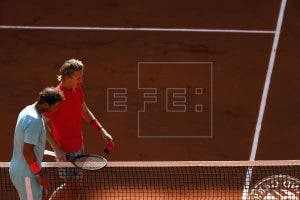 Nadal avanza con paso firme, Thiem sufre y Zverev cae