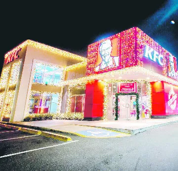 KFC se prepara para la Navidad en familia