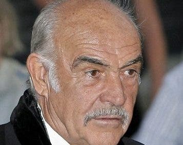 Sean Connery padecía forma de demencia, dijo su esposa