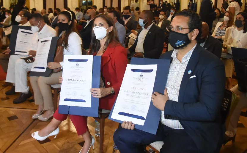 Gobierno certifica hoteles control Covid