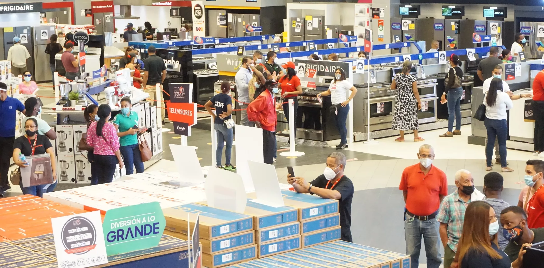 Los comerciantes esperan que Viernes Negro reactive ventas