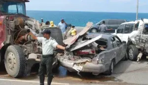 Accidentes tránsito suben antes iniciar toque queda