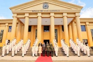 Presidente Luis Abinader encabeza graduación de cadetes