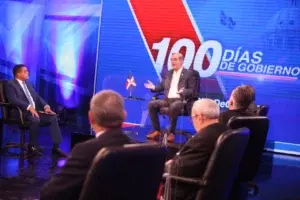 Gobierno evalúa posibilidad de flexibilizar toque de queda 24 y 31 diciembre