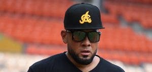 Melky viene a pagar deuda a  fanaticada AC