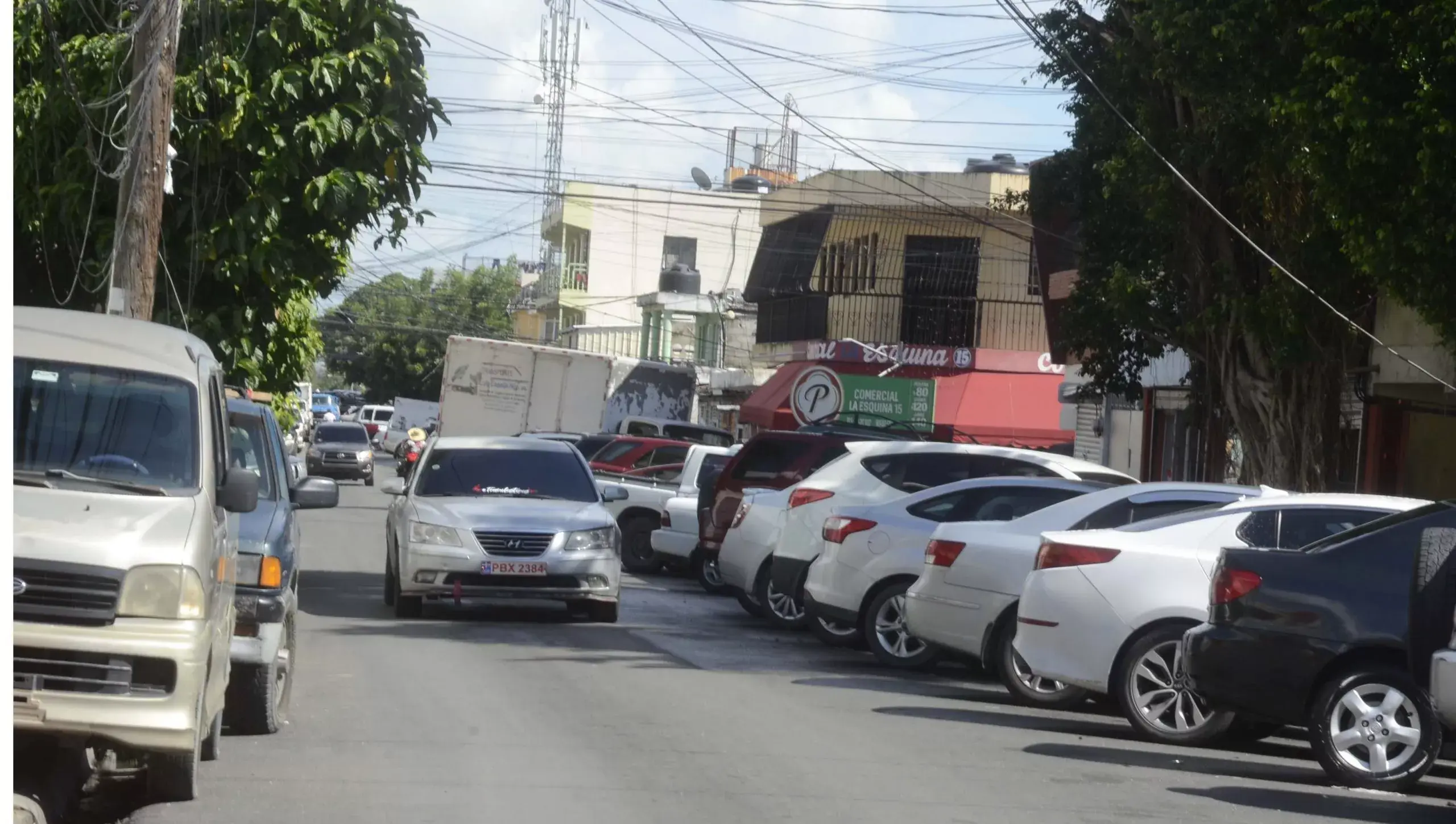 Caos vial en ensanche La Fe contrasta con plan piloto del  Polígono Central