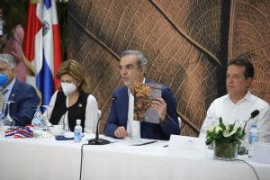 Gobierno relanza la industria del tabaco para entrar a nuevos mercados  