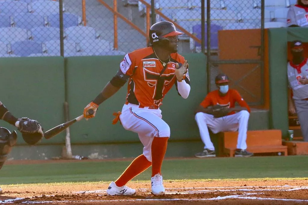 Bruján motoriza la 12ª victoria seguida de los Toros sobre Leones