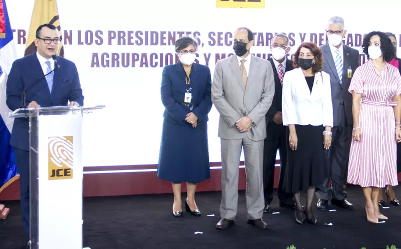 10_Nacionales_16_1,p01