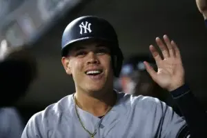 Gio Urshela firma con los Tigres por un año y 1,5 millones de dólares