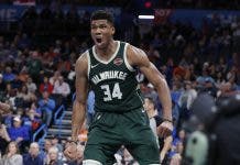 Antetokounmpo sobre Holiday: es alguien genial para tener a tu lado