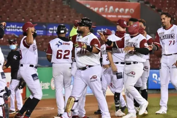 Gigantes del Cibao vencen Estrellas