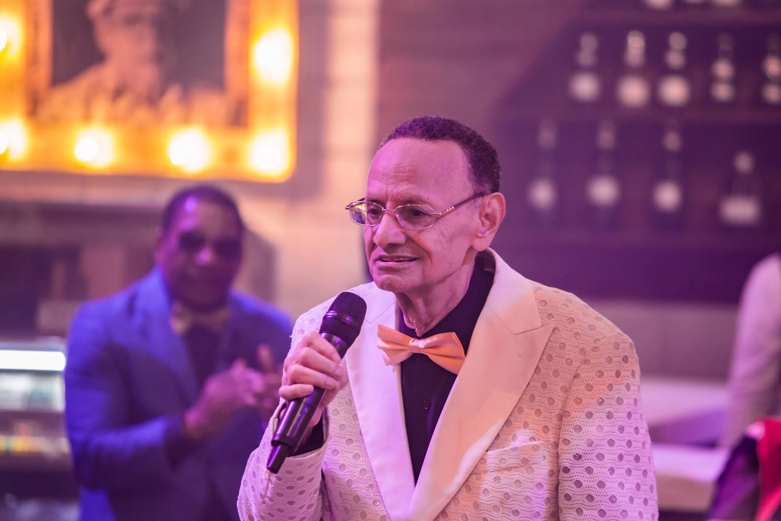 LUIS SEGURA bachata