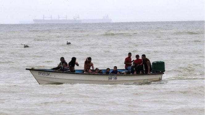 Se elevan a 21 los fallecidos en naufragio en Venezuela
