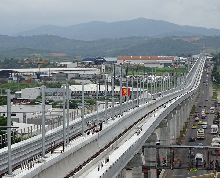 China construirá 10.000 kilómetros de tren urbano e interurbano en cinco años