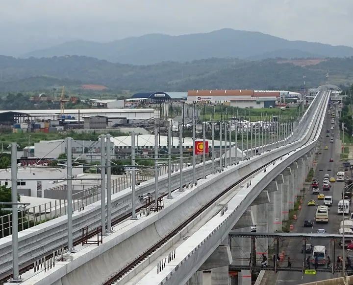 China construirá 10.000 kilómetros de tren urbano e interurbano en cinco años