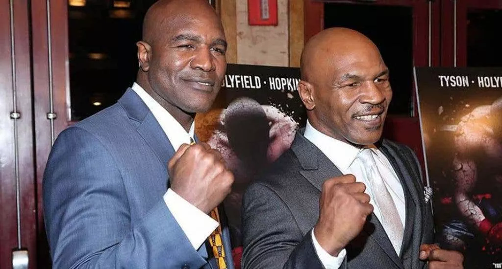 Holyfield reta a Tyson: 