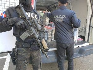 Decomisan 156 paquetes de cocaína en operativo realizado frente a costas de Barahona