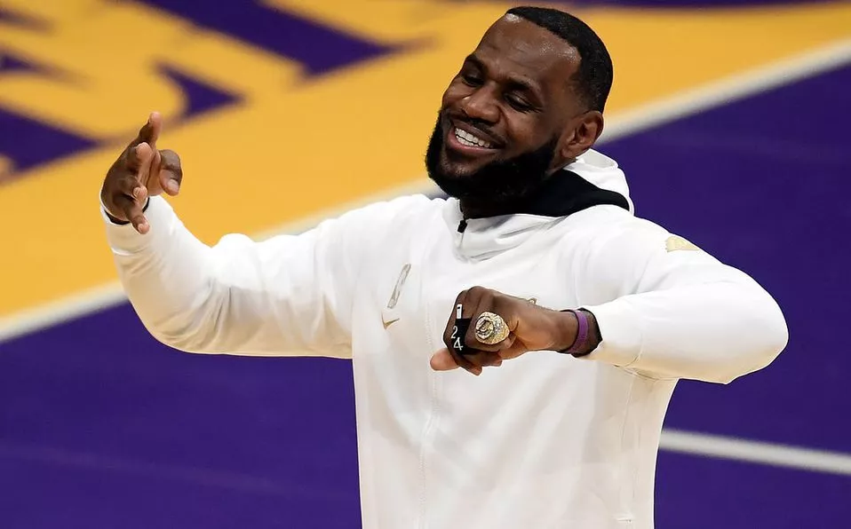 LeBron James y los objetivos pendientes en su carrera a sus 36 años