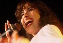 Selena Quintanilla y Talking Heads serán reconocidos en los premios Grammy