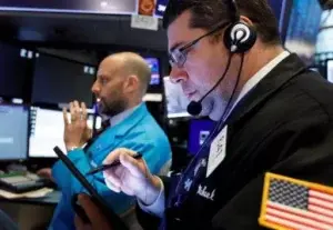 Wall Street cierra en terreno mixto y el Dow Jones gana un 0,38 %